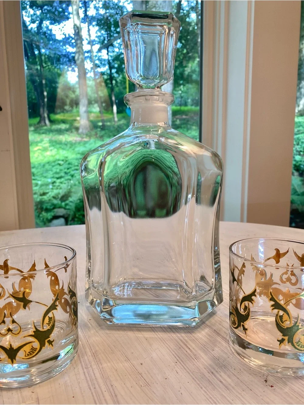 NWOT Bormioli  Rocco “Capitol” 6 sideWhiskey Decanter. Sleek & Modern . Upmarket